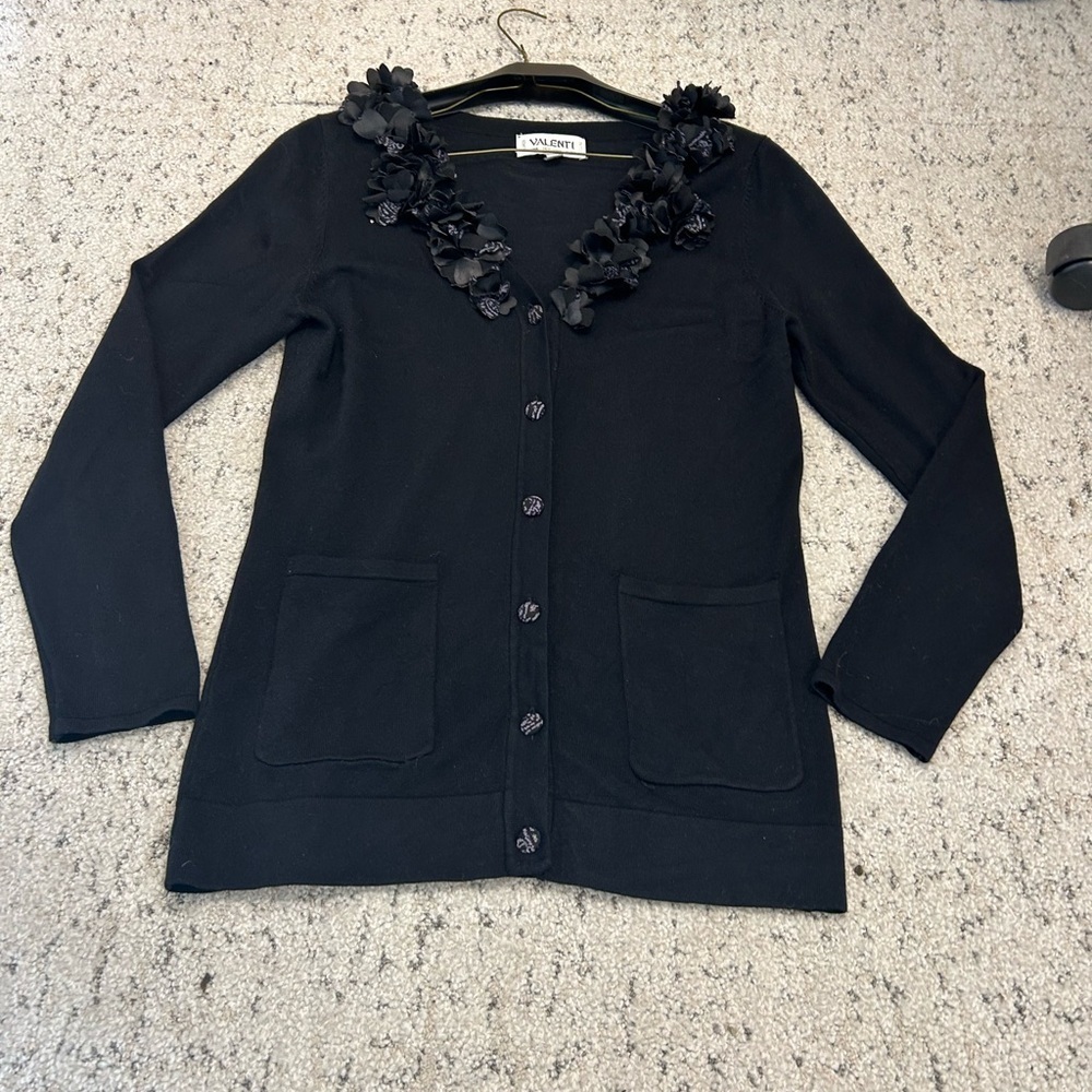 Valenti L vintage floral cardigan in excellent vintage condition! Stunning - Picture 8 of 11